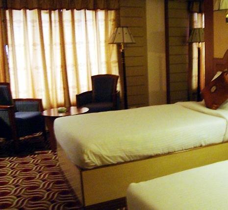The Checkers Hotel Chennai Bagian luar foto